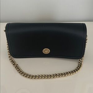 Coach Originals Dinky 1974 Gold Chain Shoulder Bag CW641 in Black